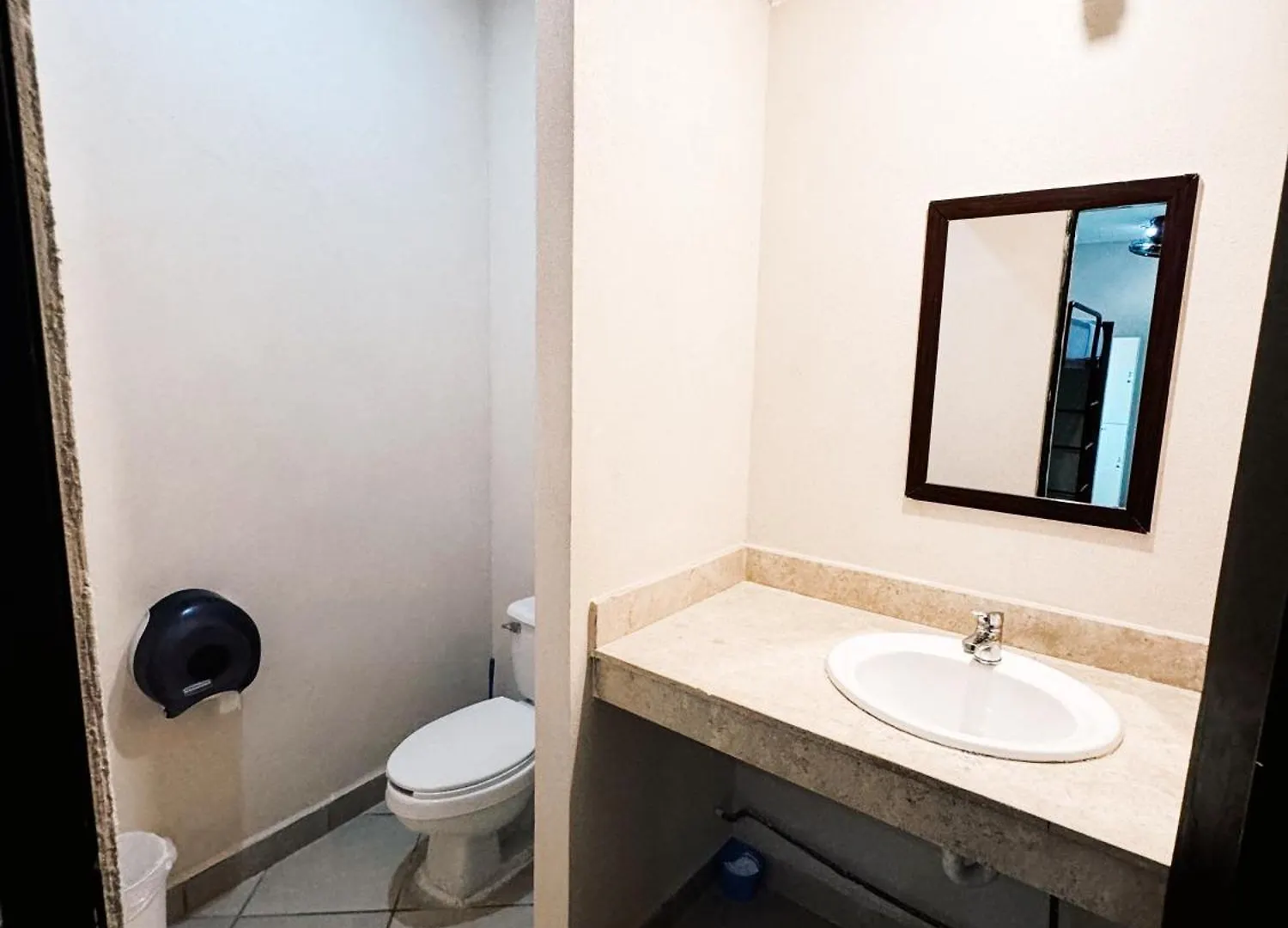 3B Wellness Hotel & Hostel Adults Only